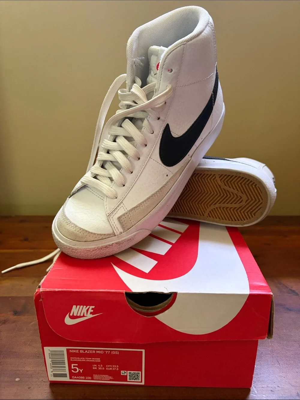 Nike Blazer Mid ’77 White with Black Swoosh